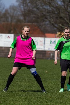 Bild 20 - Frauen Schmalfelder SV - TSV Siems : Ergebnis: 1:0